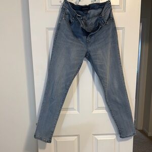 Aeropostale Blue Skinny Jeans with Subtle Fading